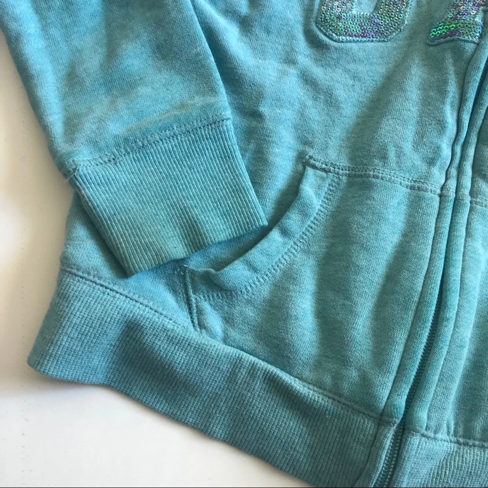 Gap logo hoodie